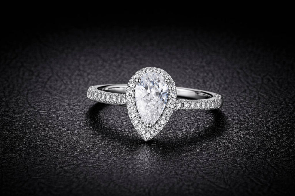 ペアシェイプリング　プラチナ　1.23ct